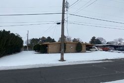 Pre-foreclosure in  CASTLE DR Moses Lake, WA 98837