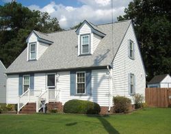 Pre-foreclosure in  HARRIS RD Portsmouth, VA 23702