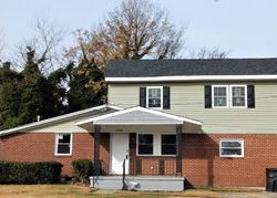 Pre-foreclosure in  BASIE CRES Portsmouth, VA 23701