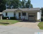 Pre-foreclosure in  E MAPLE ST Skiatook, OK 74070