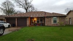 Pre-foreclosure Listing in PYBURN ST ANGLETON, TX 77515