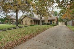 Pre-foreclosure in  CHESTNUT RD Mansfield, TX 76063