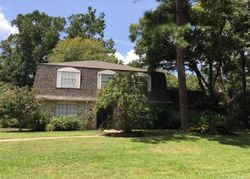 Pre-foreclosure in  ROANOKE DR Conroe, TX 77302