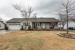 Pre-foreclosure in  FORREST DR Columbia, TN 38401