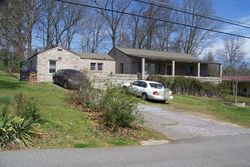 Pre-foreclosure in  EDWARDS DR Knoxville, TN 37920