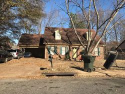 Pre-foreclosure in  GLOUCESTER AVE Memphis, TN 38135