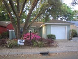 Pre-foreclosure in  OYSTER COVE RD Beaufort, SC 29902