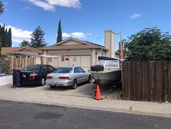 Pre-foreclosure in  ALEXANDER WAY Suisun City, CA 94585