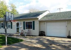 Pre-foreclosure in  NUGENT PL Lincoln, IL 62656