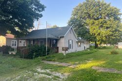 Pre-foreclosure Listing in N HARRISON ST GIRARD, IL 62640