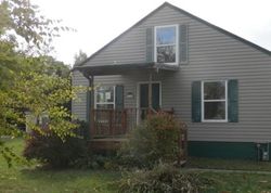 Pre-foreclosure Listing in 3RD AVE W MILAN, IL 61264