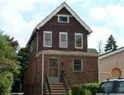 Pre-foreclosure in  MELYN PL Staten Island, NY 10303