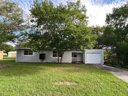 Pre-foreclosure in  MORNING GLORY DR Debary, FL 32713