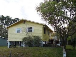 Pre-foreclosure in  2ND AVE Deland, FL 32724