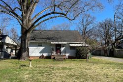 Pre-foreclosure in  WOODLAWN DR Little Rock, AR 72205