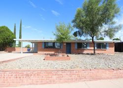 Pre-foreclosure in  E BEVERLY ST Tucson, AZ 85710