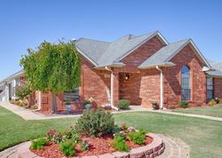  Southlake Dr, Oklahoma City OK