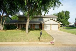Pre-foreclosure in  LANCELOT PL Oklahoma City, OK 73132