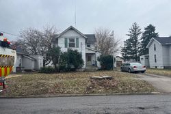 Pre-foreclosure in  BUTTONWOOD AVE Bowling Green, OH 43402