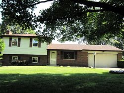 Pre-foreclosure in  BARRET RD West Chester, OH 45069