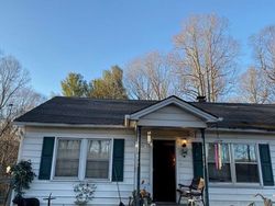 Pre-foreclosure in  WAKEFIELD DR NW Lenoir, NC 28645
