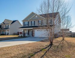 Pre-foreclosure in  LANDOVER DR Richlands, NC 28574