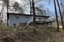 Pre-foreclosure Listing in PINE HALL RD BELEWS CREEK, NC 27009