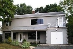 Pre-foreclosure in  DRYDEN ST Westbury, NY 11590