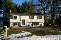 Pre-foreclosure in  TOFTREE LN Dover, NH 03820