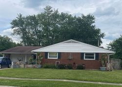 Pre-foreclosure in  HILE LN Englewood, OH 45322