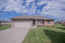 Pre-foreclosure Listing in PINYON AVE ROGERSVILLE, MO 65742