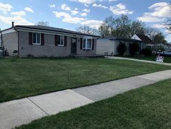 Pre-foreclosure Listing in CARPATHIA BLVD STERLING HEIGHTS, MI 48310