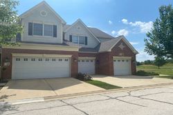 Pre-foreclosure in  HARBORSIDE WAY Lake Zurich, IL 60047