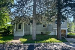 Pre-foreclosure in  GLENWOOD DR Round Lake, IL 60073
