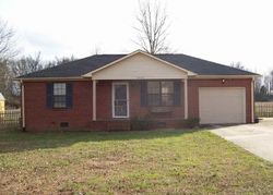 Pre-foreclosure in  ELKWOOD SECTION RD Toney, AL 35773
