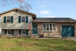 Pre-foreclosure in  CLEVELAND AVE Newark, OH 43055