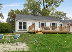 Pre-foreclosure in  CRABTREE AVE Woodridge, IL 60517