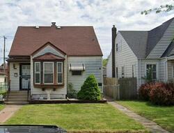 Pre-foreclosure in  S AVENUE M Chicago, IL 60617