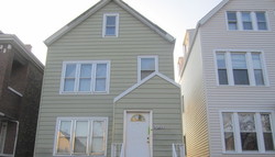 Pre-foreclosure in  S WHIPPLE ST Chicago, IL 60632