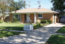 Pre-foreclosure Listing in GEORGE RD WHEELING, IL 60090
