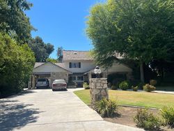 Pre-foreclosure Listing in GARNSEY AVE BAKERSFIELD, CA 93309