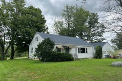 Pre-foreclosure in  HESSEN CASSEL RD Fort Wayne, IN 46816