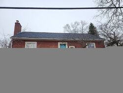 Pre-foreclosure in  EDGEWOOD AVE Fort Wayne, IN 46805