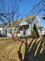 Pre-foreclosure Listing in S 7TH AVE BEECH GROVE, IN 46107