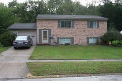 Pre-foreclosure in  CANYON PKWY Connersville, IN 47331