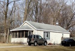 Pre-foreclosure in  HASTINGS ST South Bend, IN 46637