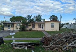 Pre-foreclosure in  MARSHALL AVE Port Charlotte, FL 33952