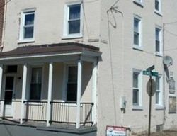 Pre-foreclosure Listing in YORK ST BURLINGTON, NJ 08016