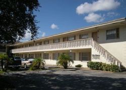  Woodside Dr , Pompano Beach FL