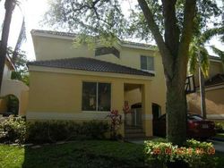 Pre-foreclosure in  LAKEVIEW DR # 35-J Pompano Beach, FL 33071